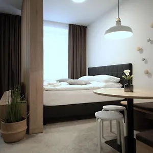  Apartament Honest Smichov