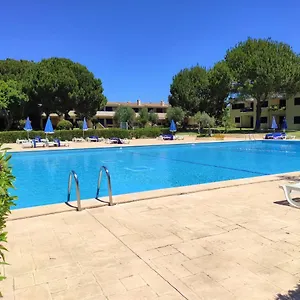 https://the-triple-house.hotelaalgarve.com