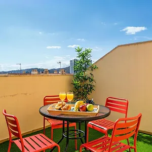  Apartment Heart Location & Parking Spain
