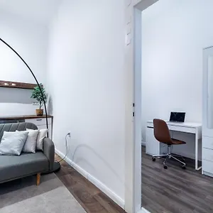 https://stylish-central-apartment.inbudapesthotels.com