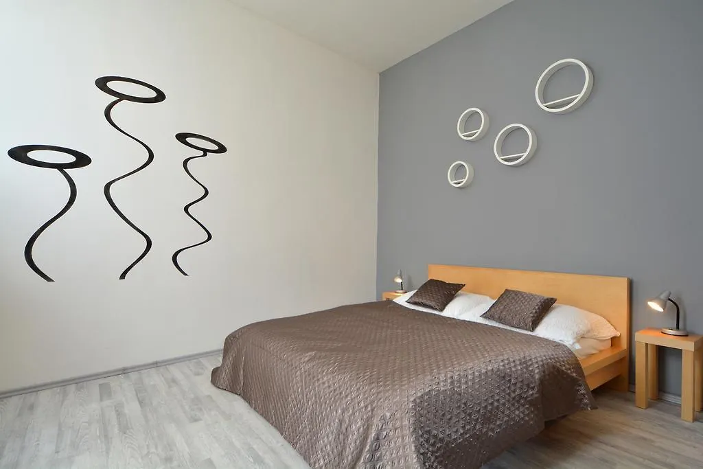 Navratilova Apartments Prague