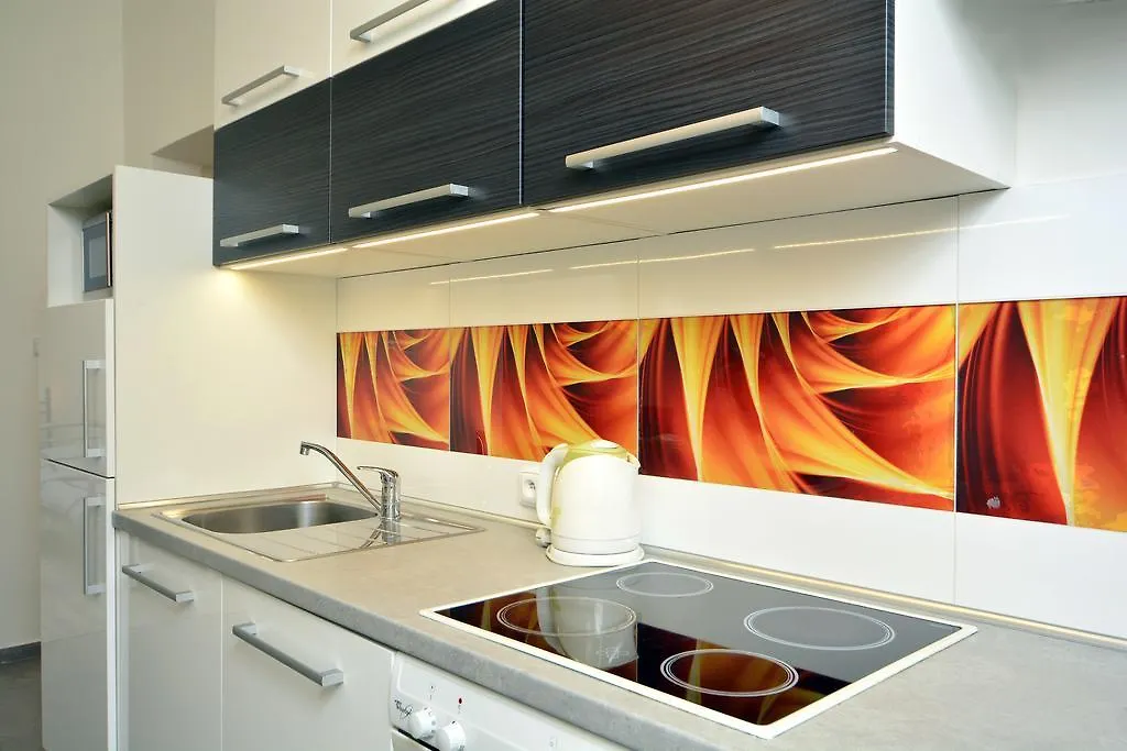 Navratilova Apartments Prague