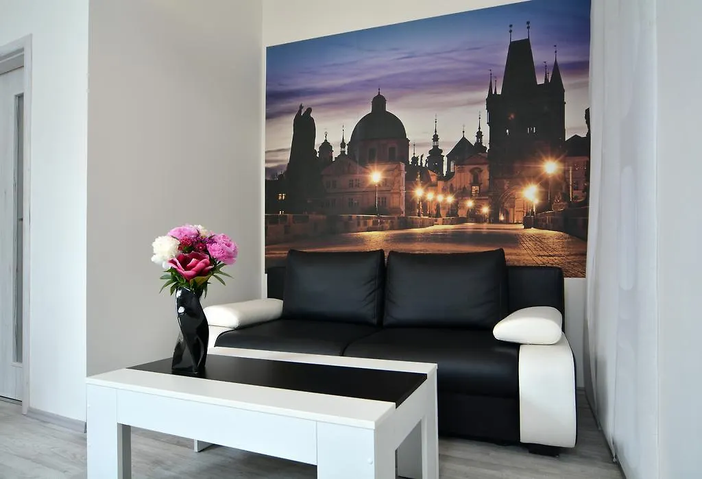 Navratilova Apartments Prague